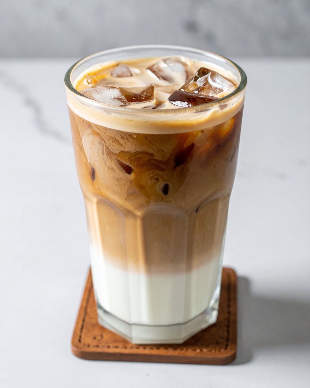 ☕ Latte (Hot & Cold)