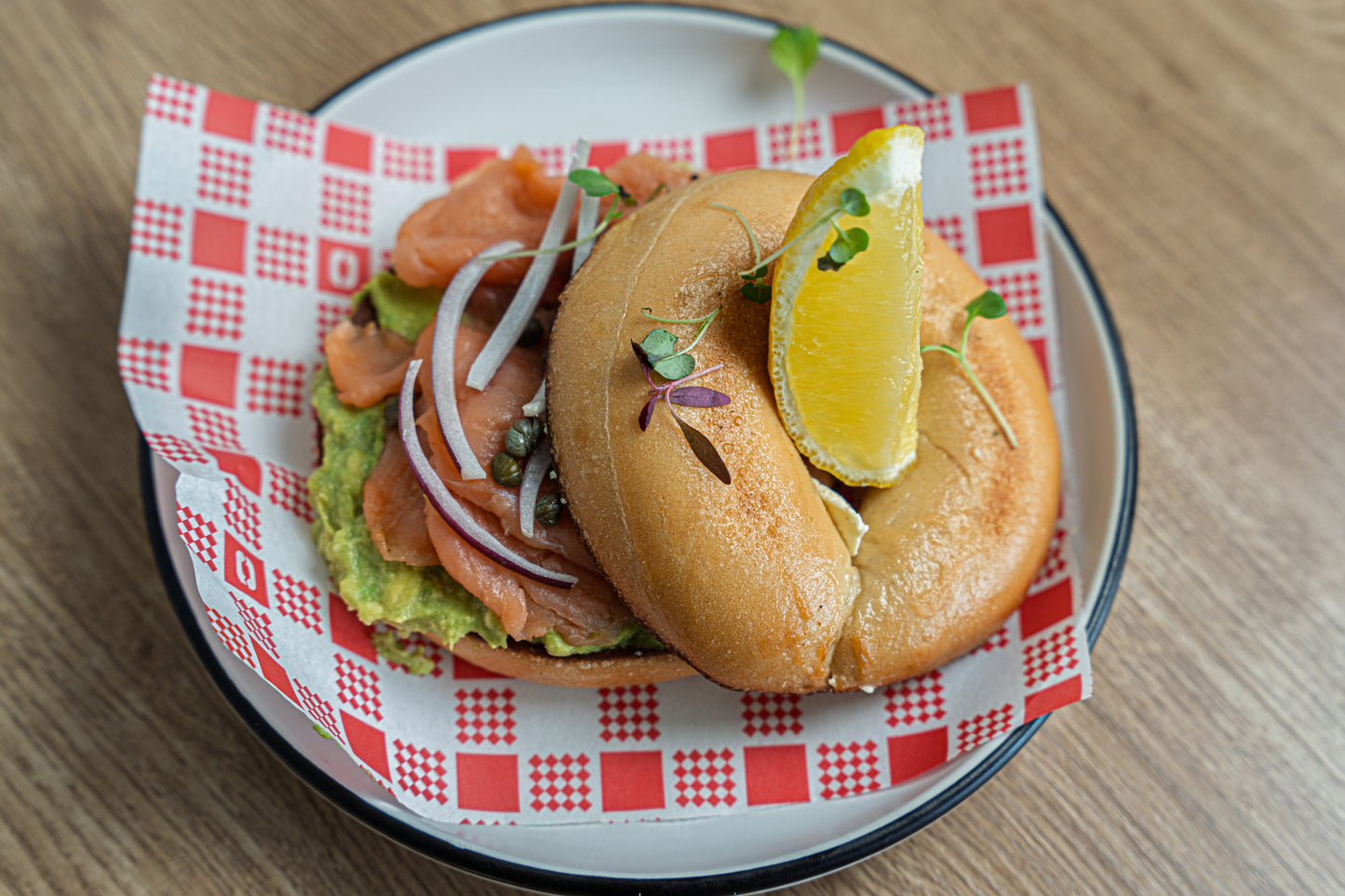 🥯🥑 Avocado & Salmon Bagel