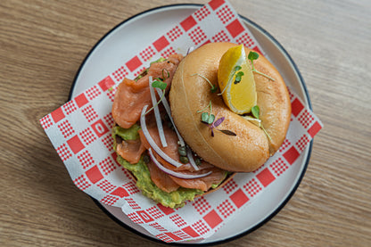 🥯🥑 Avocado & Salmon Bagel