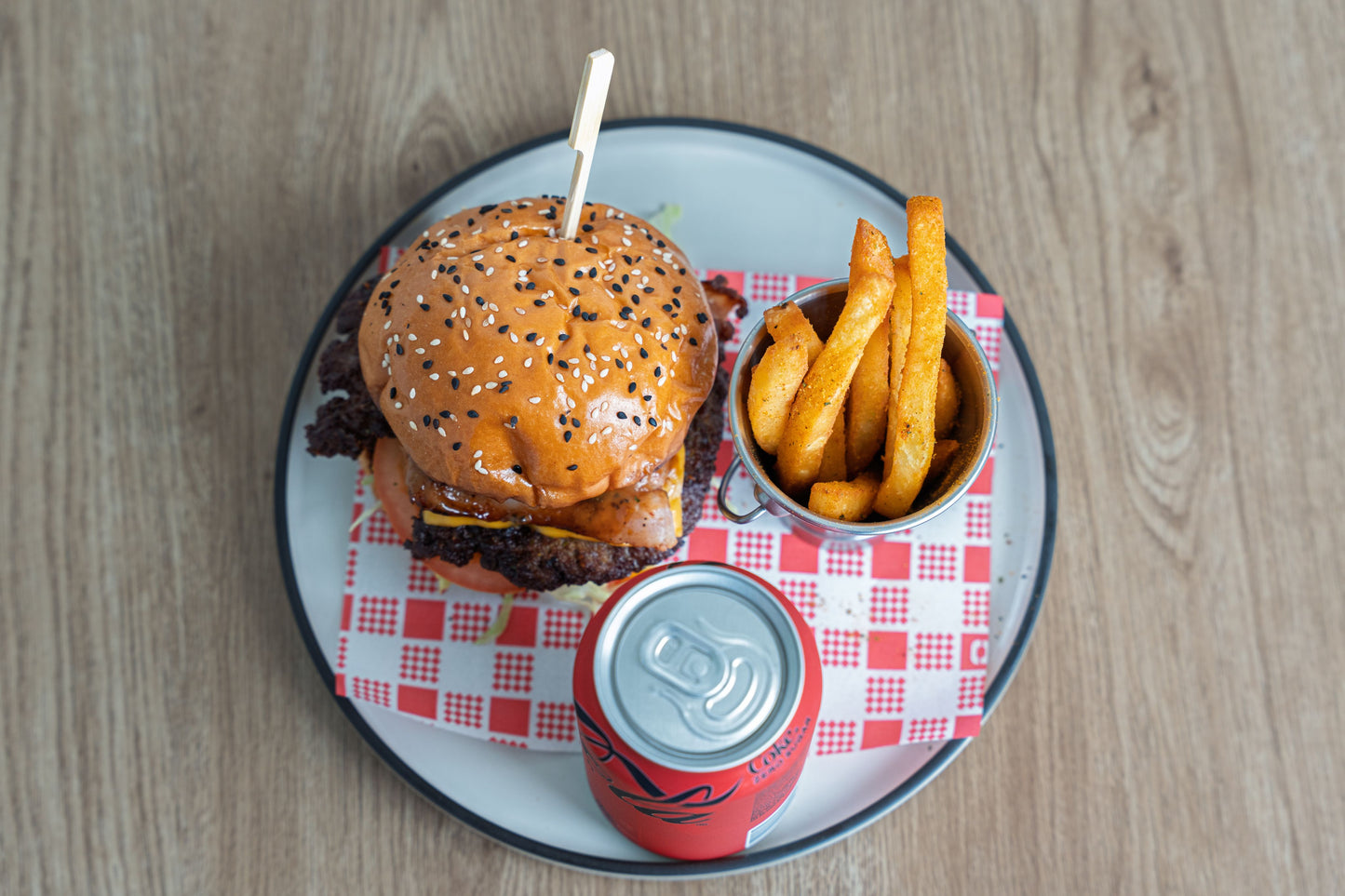 ✨🍔🥓 Wagyu Burger – Our Star Dish ✨
